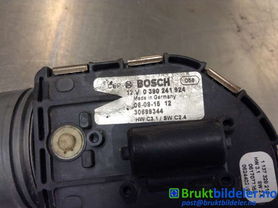 Viskermotor frontrute til Volvo V50 2004-2007 (Fase 1)  (VOLVO|30699344|0 390 241 924|)