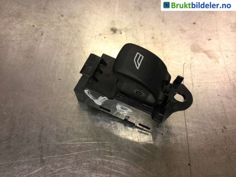 Bryter ruteheis til Volvo S80, 2006-2013 (Type II, Fase 1)  (VOLVO|31272006)