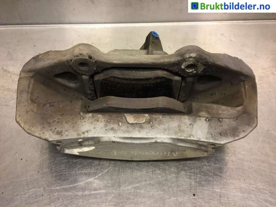 Bremsecaliper venstre foran til Mercedes C-Klasse 2014-2018 (Fase 1) (W205) (W205) (MERCEDES|A 011 421 97 98|)