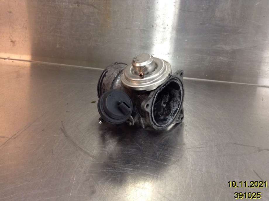 EGR-ventil til VW Transporter / Caravelle 2003-2009 (Fase 1) (T5) (T5) (VOLKSWAGEN|)