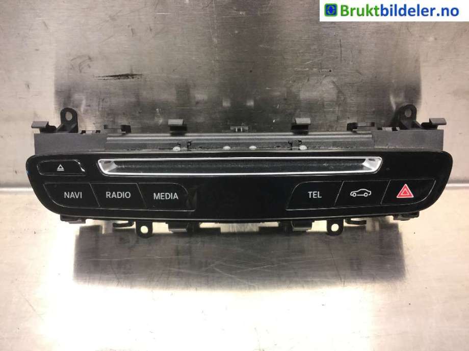 Bilstereo diverse til Mercedes C-Klasse, 2014-2018 (Fase 1) (W205) (W205) (MERCEDES|A 205 905 46 01)