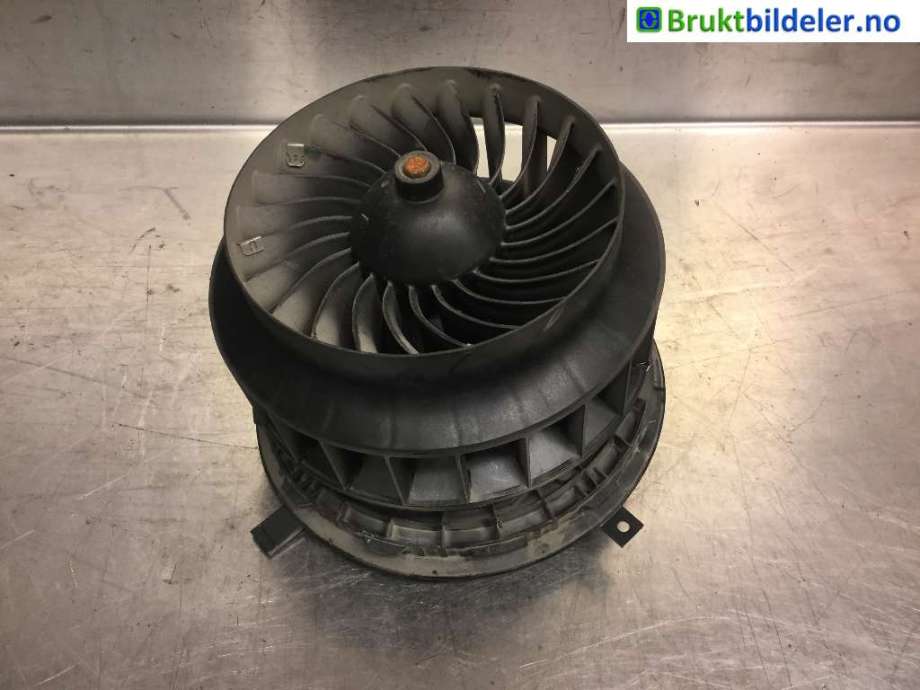 Varmeapparat motor til Mercedes C-Klasse, 2014-2018 (Fase 1) (W205) (W205) (MERCEDES|)