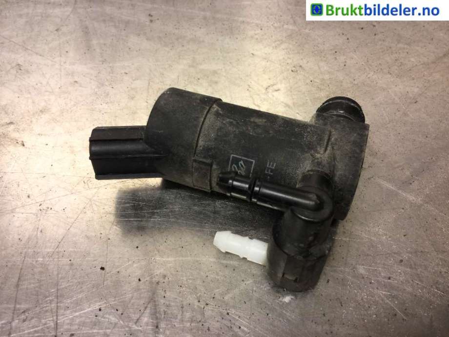 Spylerpumpe foran til Ford S-Max 2010-2015 (Type I, Fase 2)  (FORD|1S71-17K624-FE|)