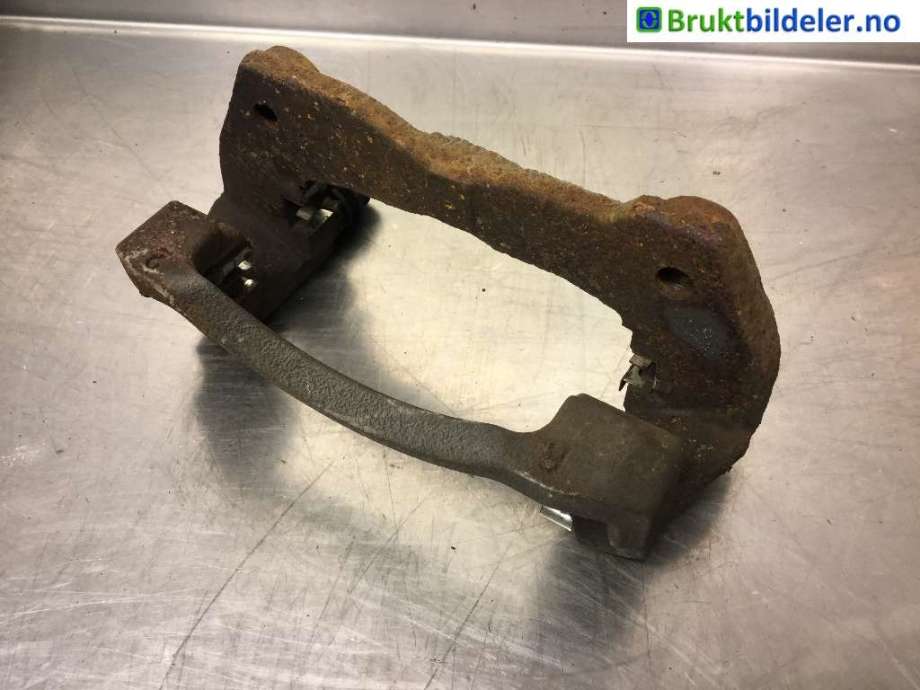 Bremsecaliper brakett til Toyota Yaris 2012-2014 (Type III, Fase 1)  (TOYOTA|4772112A10|)