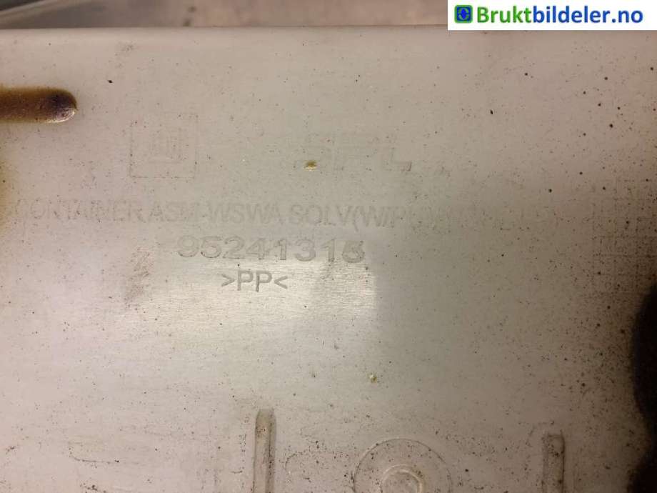 Spylertank til Opel Mokka 2012-2016 (Type I, Fase 1)  (OPEL|95241315|)