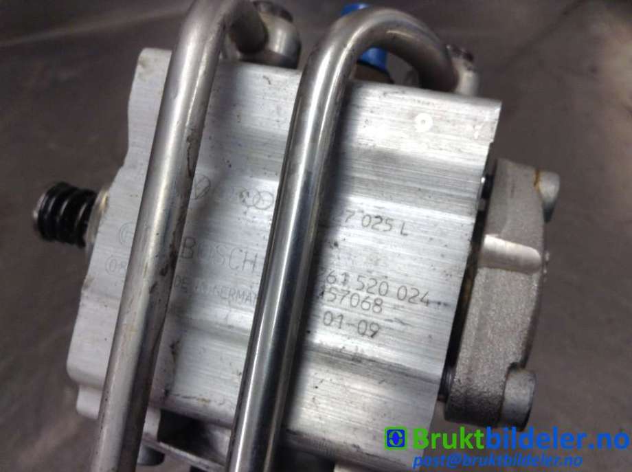 Styreenhet drivstoffpumpe til VW Golf V, Combi 2003-2008  (VOLKSWAGEN|03C 127 025 L|0 261 520 024|)
