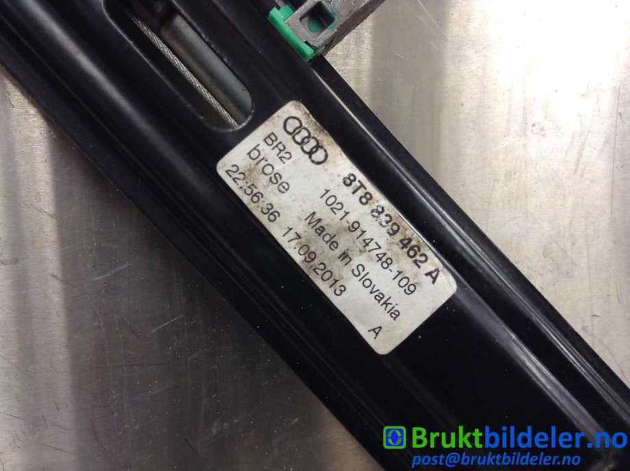 Ruteheis til Audi A5 2007-2016 (Type I)  (AUDI|8T8 839 462 A|)