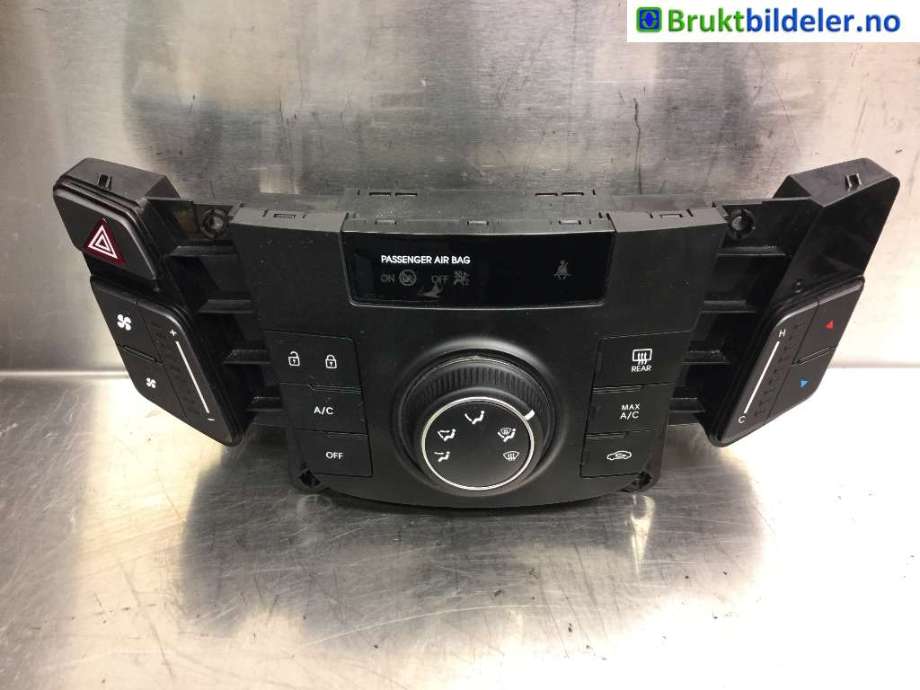 Varmeapparat betjening til Hyundai i40, 2012-2017  (HYUNDAI|97250-3ZMB0)