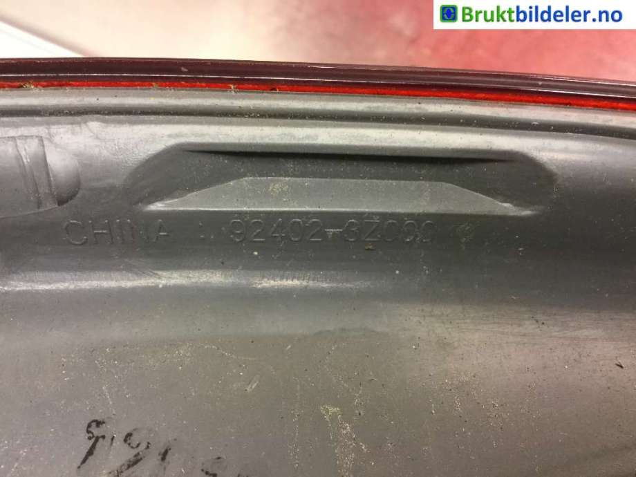 Baklykt høyre til Hyundai i40 2012-2017 (HYUNDAI|92402-3Z000|)