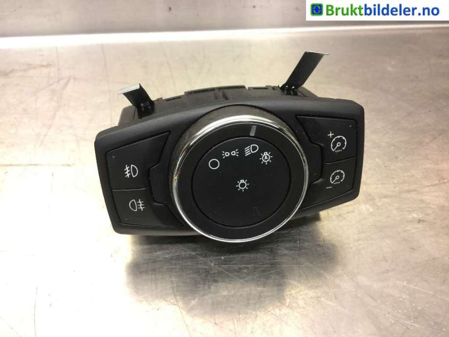 Bryter lys til Ford Focus, 2011-2014 (Type III, Fase 1)  (FORD|BM5T13A024EC)