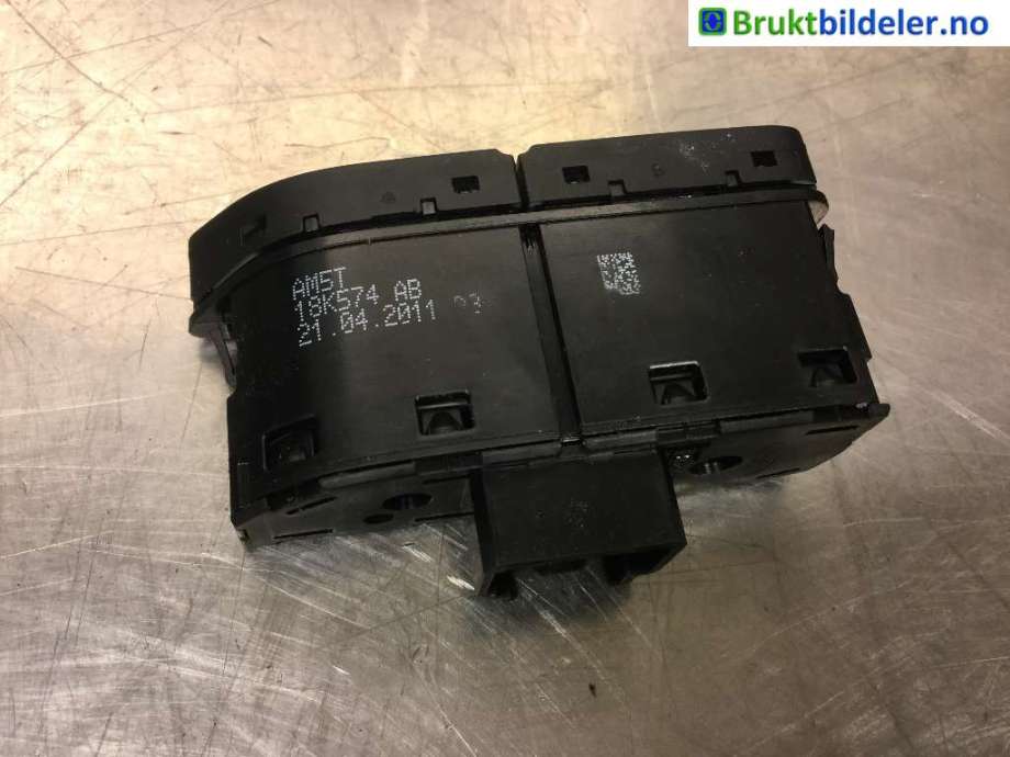 Bryter rutevarme til Ford Focus 2011-2014 (Type III, Fase 1)  (FORD|AM5T 18K574 AB|)