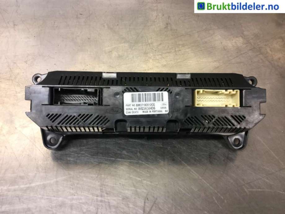 Varmeapparat betjening til Ford Focus 2011-2014 (Type III, Fase 1)  (FORD|BM5T-18C612-CG|)