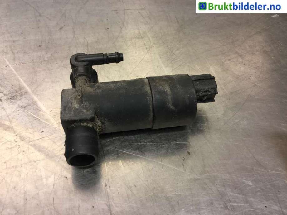 Spylerpumpe foran til Ford Focus 2011-2014 (Type III, Fase 1) (FORD|BV61-7K624-BA|)