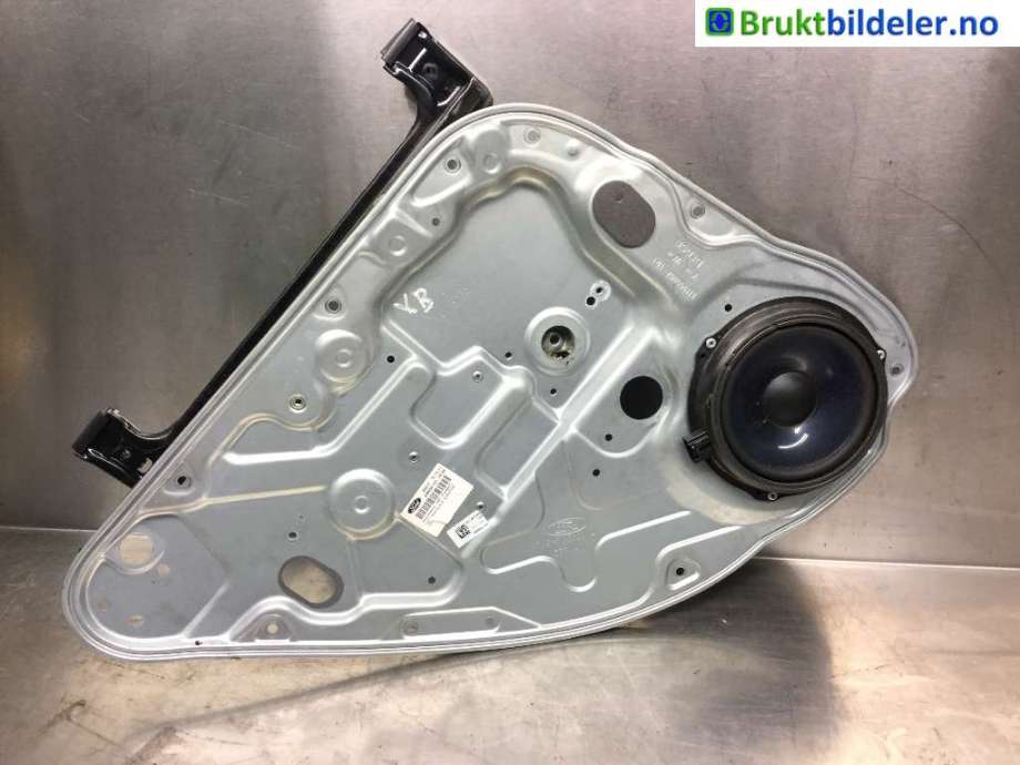 Ruteheis til Ford Kuga, 2008-2012 (Type I) (FORD|989839-100)