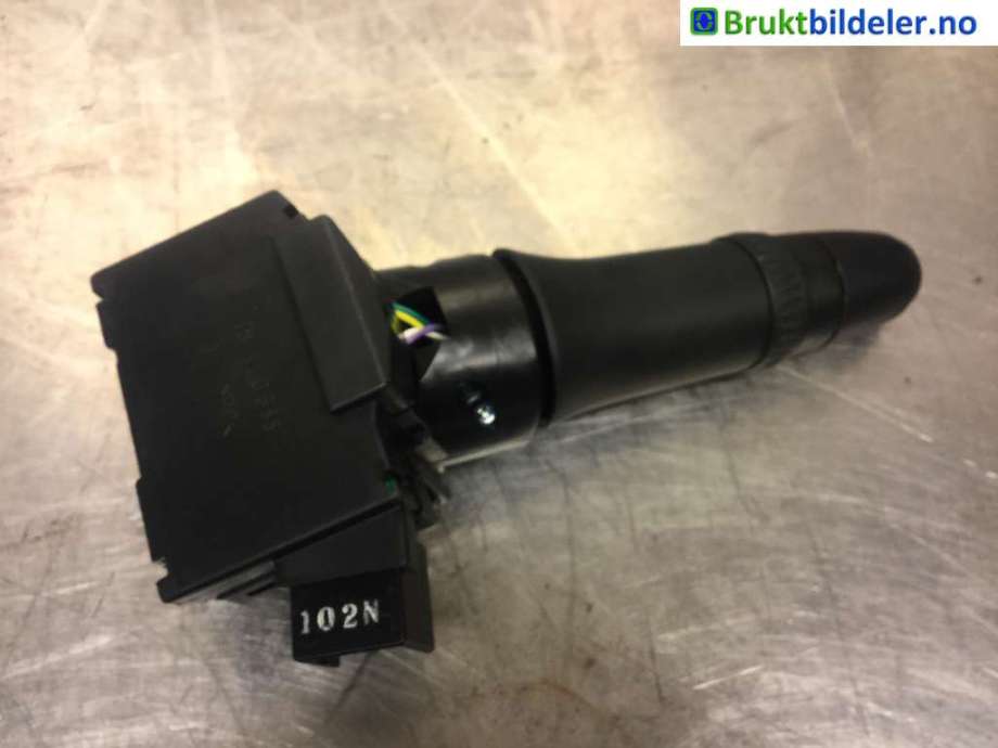 Bryter blink til Peugeot 4008 2012-2017 (PEUGEOT|R17G688|)