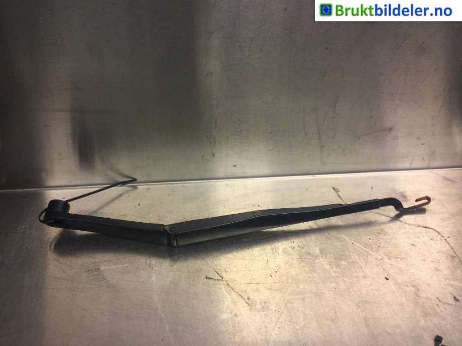 Viskerarmer frontrute til Hyundai i40, 2012-2017  (HYUNDAI|)