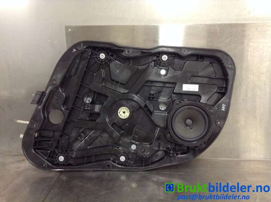 Ruteheis til Hyundai i40, 2012-2017  (HYUNDAI|82480-3Z000)