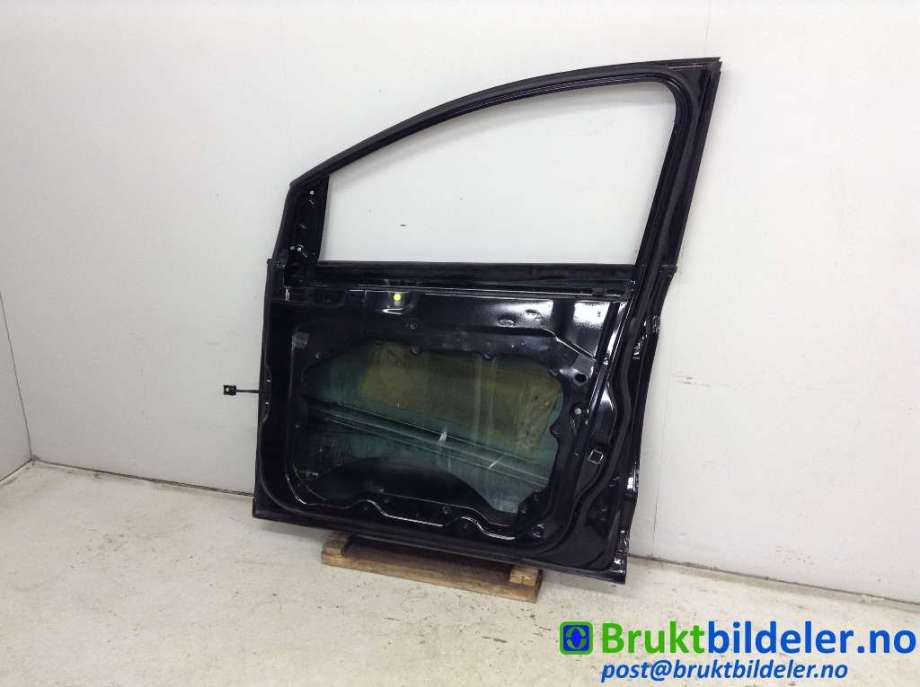 Dør høyre foran til Ford Kuga 2008-2012 (Type I)  (FORD|P8V41-S20124-AC||1712678)