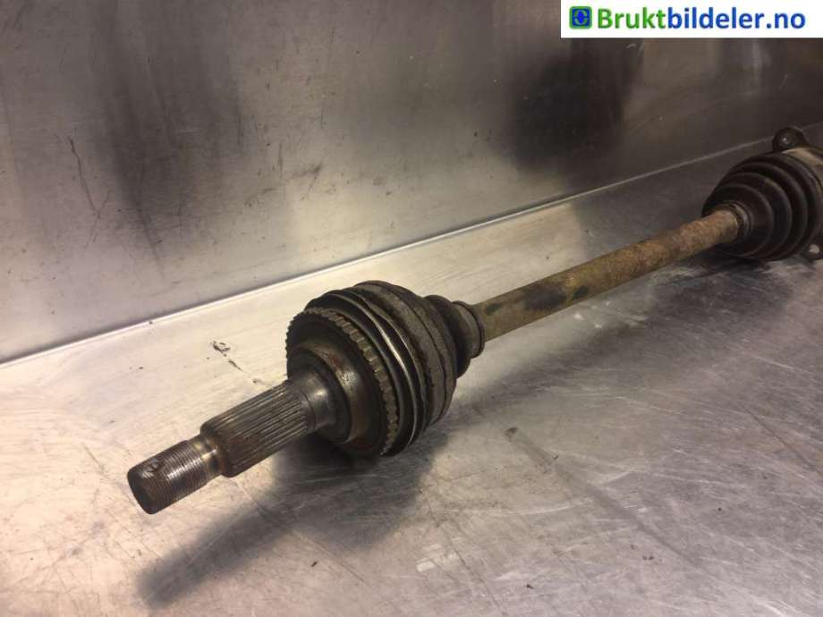 Drivaksel venstre bak til Toyota Hiace 2007-2012 (Fase 3)  (TOYOTA|4234026070|)