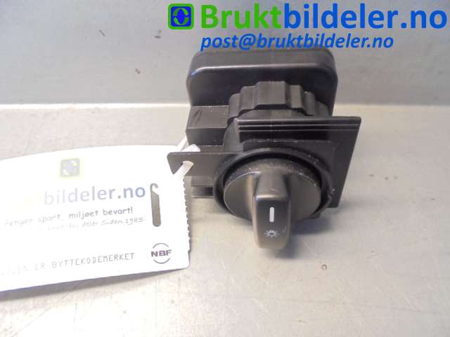 Bryter lys til Mercedes A-Klasse 2005-2012 (W169) (W169) (MERCEDES|1695452204|)