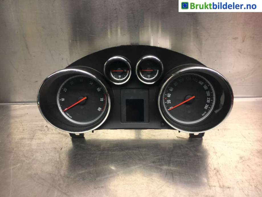 Instrumentpanel til Opel Astra J 2010-2015 (OPEL|13328265|600775881|)