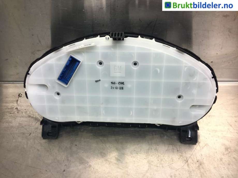 Instrumentpanel til Opel Astra J 2010-2015 (OPEL|13328265|600775881|)