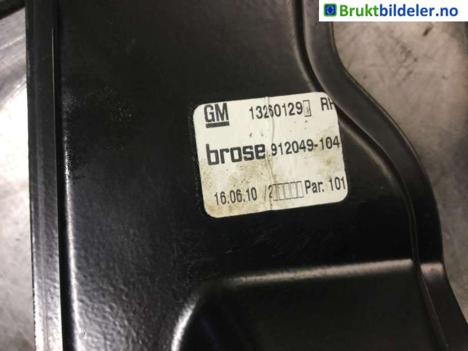 Ruteheis til Opel Astra J 2010-2015  (OPEL|13260129|912049-104|)
