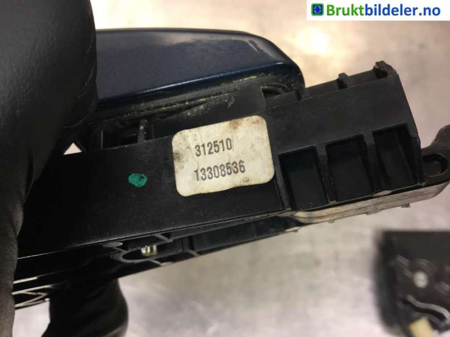 Dørhåndtak utv høyre foran til Opel Astra J 2010-2015  (OPEL|13308536|)