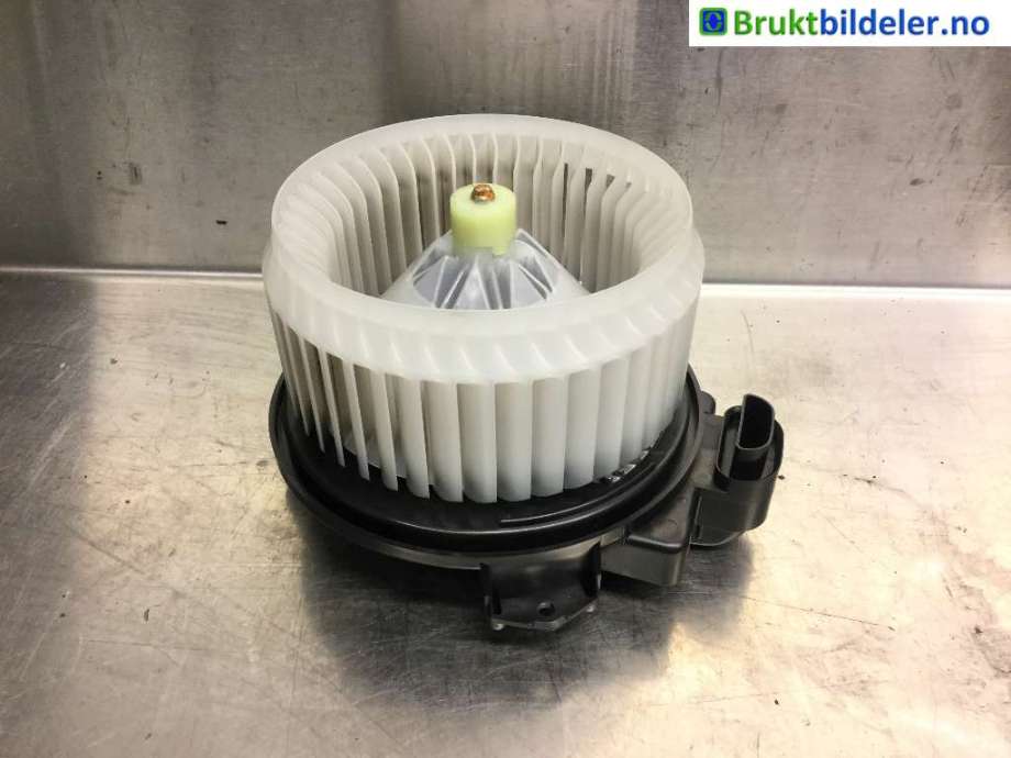 Varmeapparat motor til Toyota Yaris, 2014-2020 (Type III, Fase 2)  (TOYOTA|)
