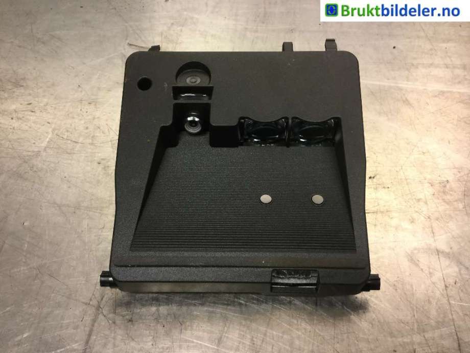 Sensor radar til Toyota Yaris 2014-2020 (Type III, Fase 2)  (TOYOTA|88181-0D020||881810D020)