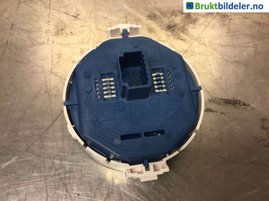 Bryter nødblink til Toyota Yaris 2014-2020 (Type III, Fase 2)  (TOYOTA|839500D100|)