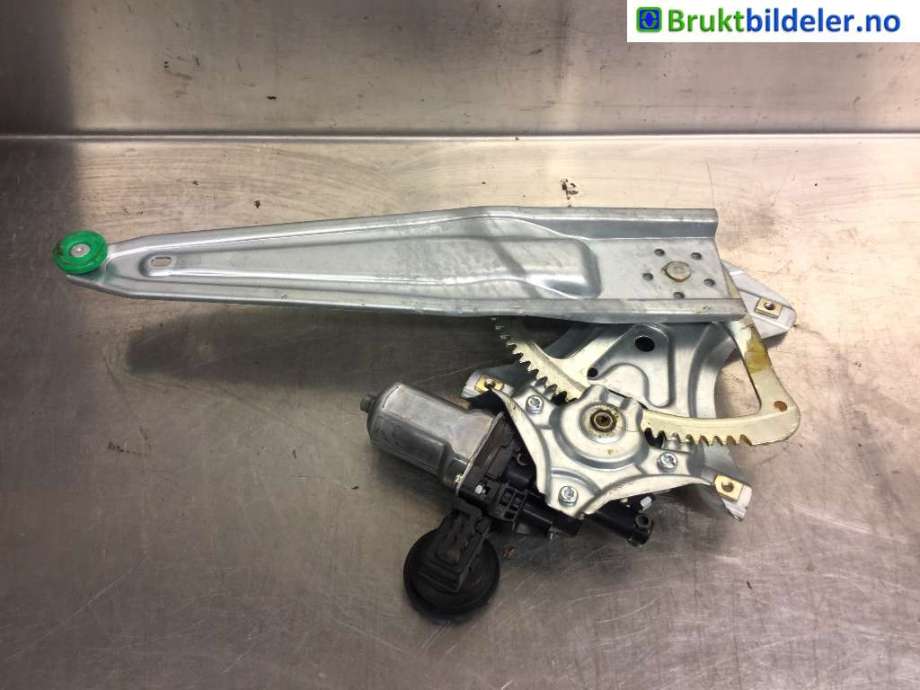 Ruteheis høyre bak til Toyota Yaris 2014-2020 (Type III, Fase 2)  (TOYOTA|85720-0D120|973581-101|)