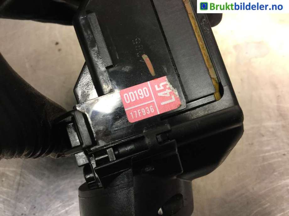 Bryter visker til Toyota Yaris 2014-2020 (Type III, Fase 2)  (TOYOTA|17F936-0D190|)