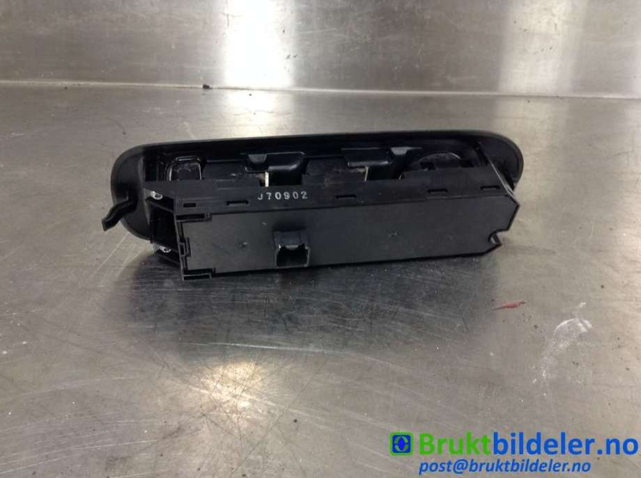 Bryter ruteheis til Ford Mondeo 2007-2010 (Type IV, Fase 1)  (FORD|7S7T-14A132-BC|)