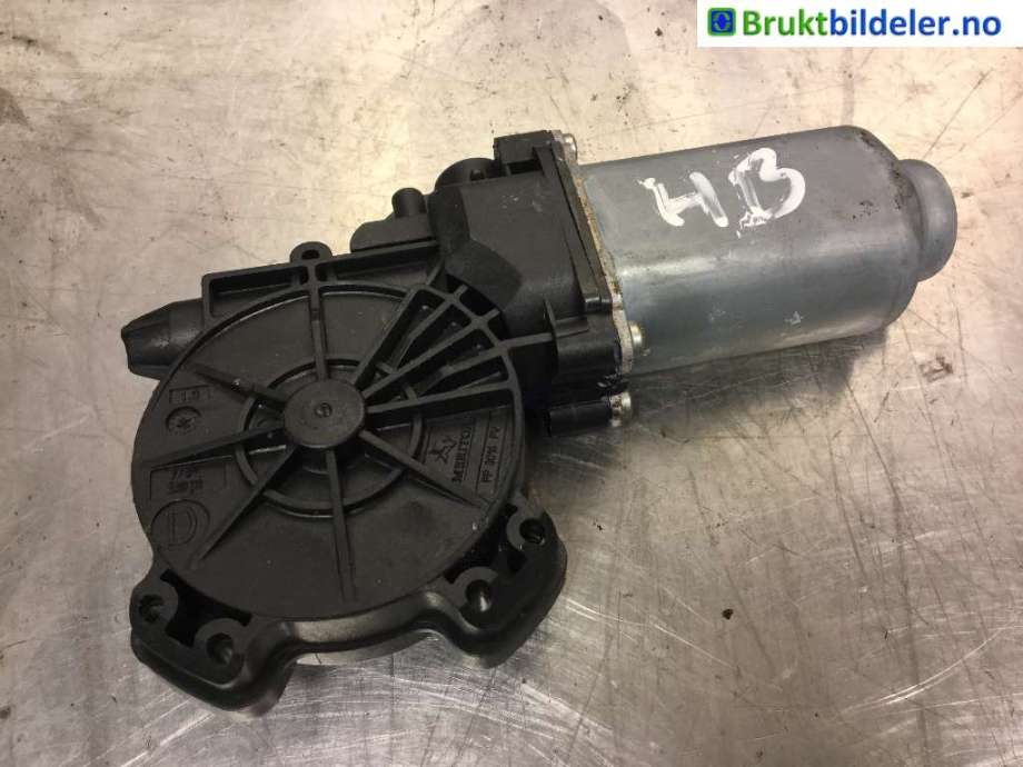 Ruteheis høyre bak til Nissan Qashqai 2007-2010 (Type I, Fase 1)  (NISSAN|402190A|)