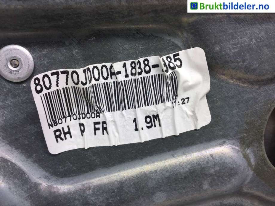 Ruteheis til Nissan Qashqai 2007-2010 (Type I, Fase 1)  (NISSAN|80770JD00A|)