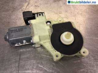 Ruteheis venstre bak til Ford Focus,   (FORD|BM51-A27001-BC)