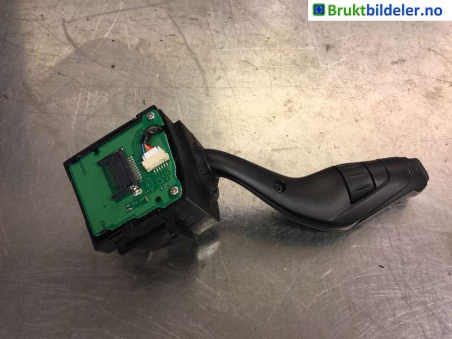 Bryter visker til Ford Focus 2011-2014 (Type III, Fase 1) (FORD|AV6T-17A553-AD|)