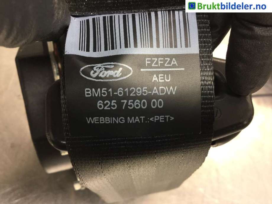 Sikkerhetsbelte foran venstre til Ford Focus 2011-2014 (Type III, Fase 1)  (FORD|BM51-61295-ADW|)