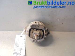 Motorfeste til BMW 1-Serie,  (E81/E82/E87/E88) (BMW|22 11 6 768 799)