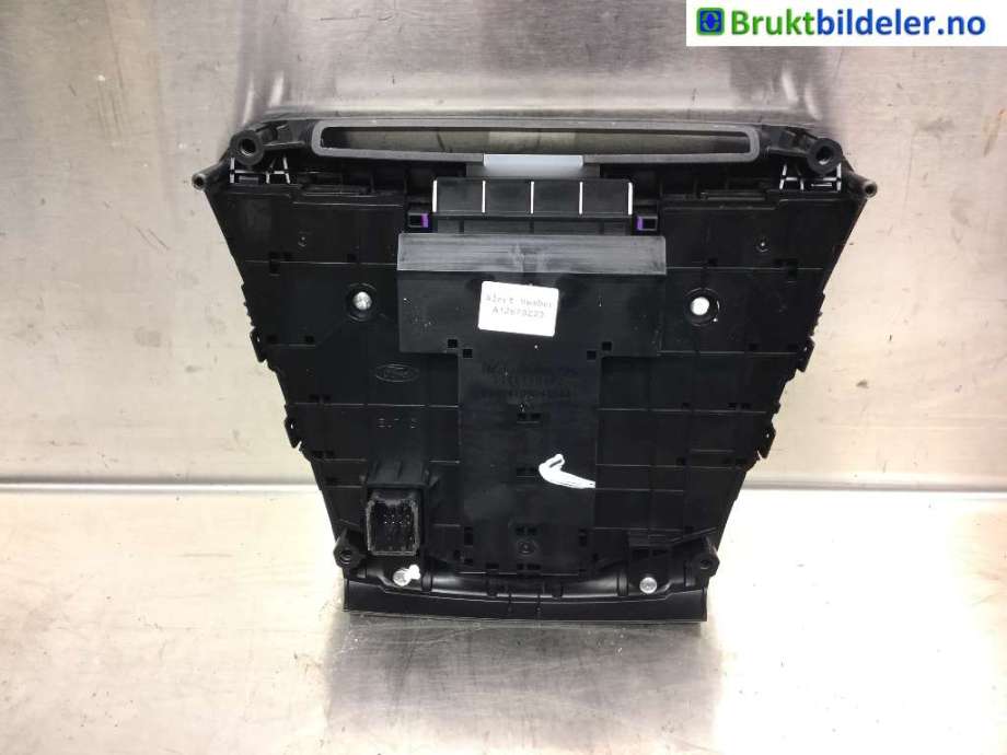 Bilstereo diverse til Ford Focus 2011-2014 (Type III, Fase 1) (FORD|BM5T-18K811-MA|)