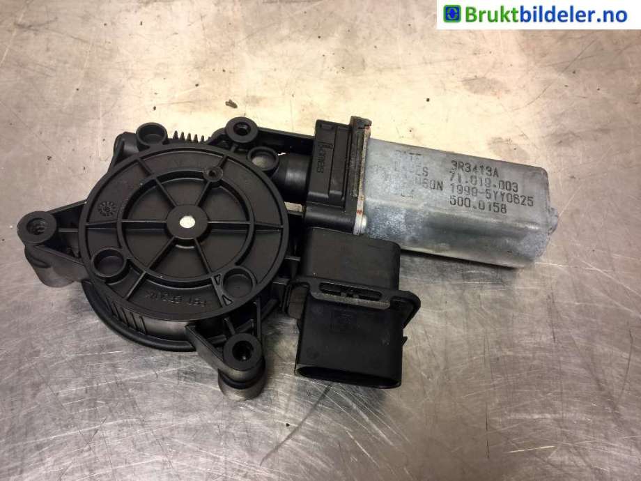 Ruteheis venstre foran til BMW X1 2015-2022 (F48) (F48) (67 62 7 354 889|)
