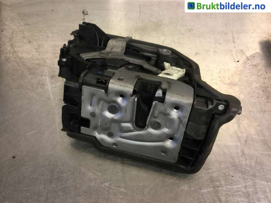 Låsekasse høyre bak til BMW X1 2015-2022 (F48) (F48) (7281944|)