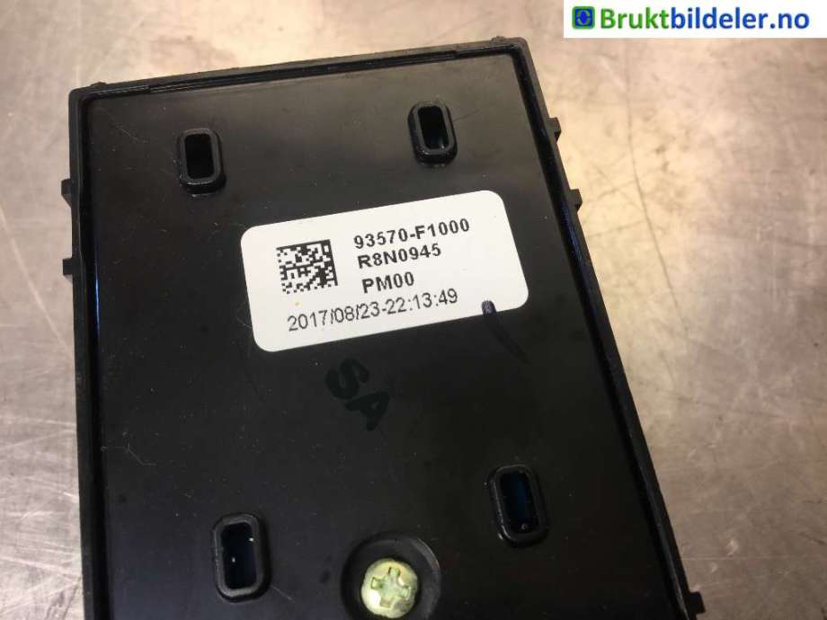 Bryter ruteheis til Kia Sportage 2016-2021 (Type IV)  (KIA|93570-F1000|)