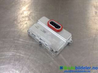 Styreenhet xenon/ballast til VW Transporter / Caravelle,  (T5) (VOLKSWAGEN|5DV 008 290-00)