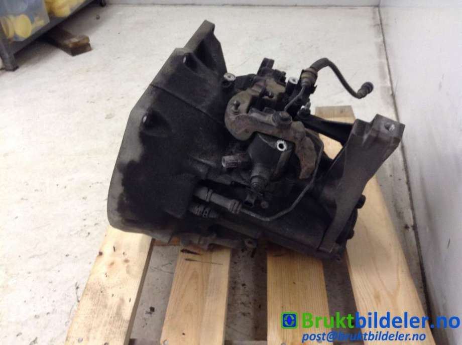 Girkasse manuell 6-trinn til Ford Focus 2011-2014 (Type III, Fase 1) (FORD|CV6R-7002-PD|B6|)