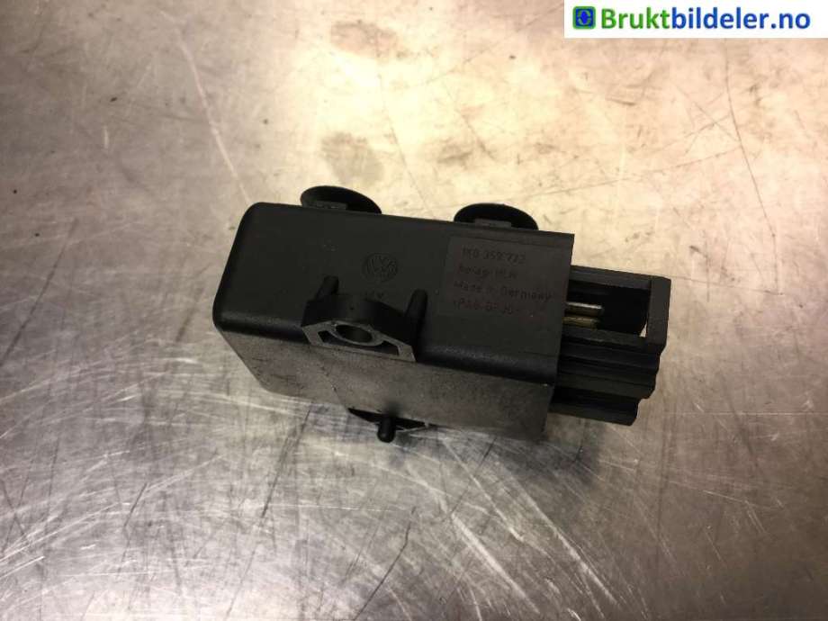 Styreenhet diverse til VW Transporter / Caravelle 2003-2009 (Fase 1) (T5) (T5) (VOLKSWAGEN|1K0 959 772|)