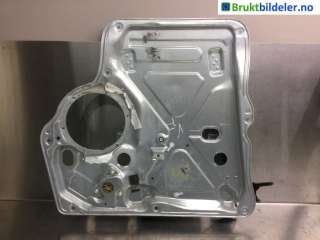 Ruteheis til VW Transporter / Caravelle, 2003-2009 (Fase 1) (T5) (T5) (VOLKSWAGEN|7H1 837 729)