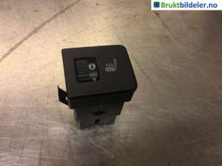 Bryter setevarme til VW Transporter / Caravelle, 2003-2009 (Fase 1) (T5) (T5) (VOLKSWAGEN|7H5 963 563 A)