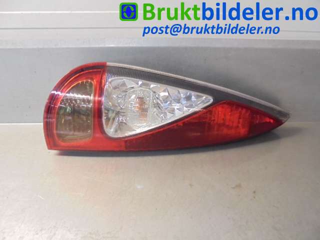Baklykt venstre til Toyota Yaris Verso, 1999-2007 (TOYOTA|8156052331)